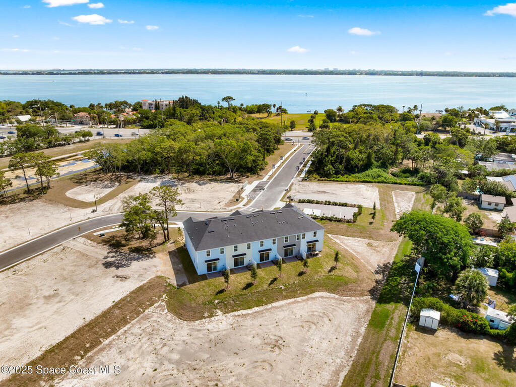 1695 Kendall Pointe Place, Melbourne, FL 32935