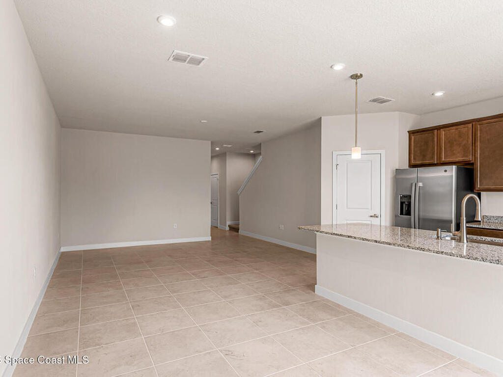 1705 Kendall Pointe Place, Melbourne, FL 32935
