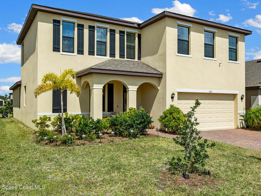320 Wiregrass Avenue, West Melbourne, FL 32904