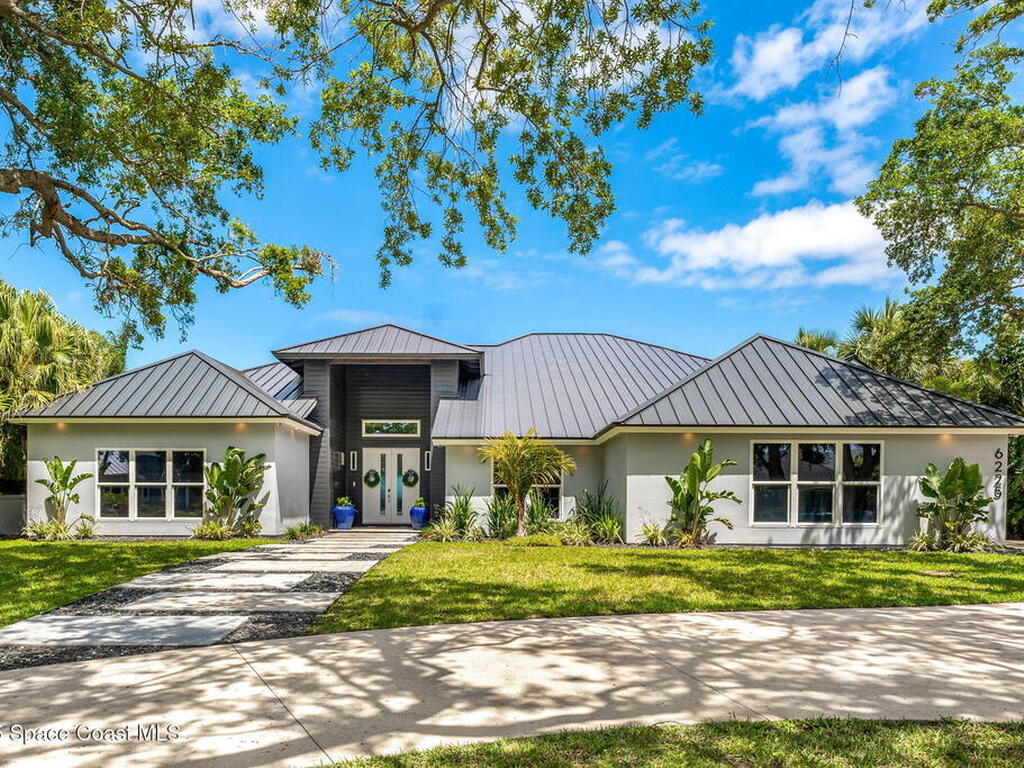6225 Capstan Court, Rockledge, FL 32955