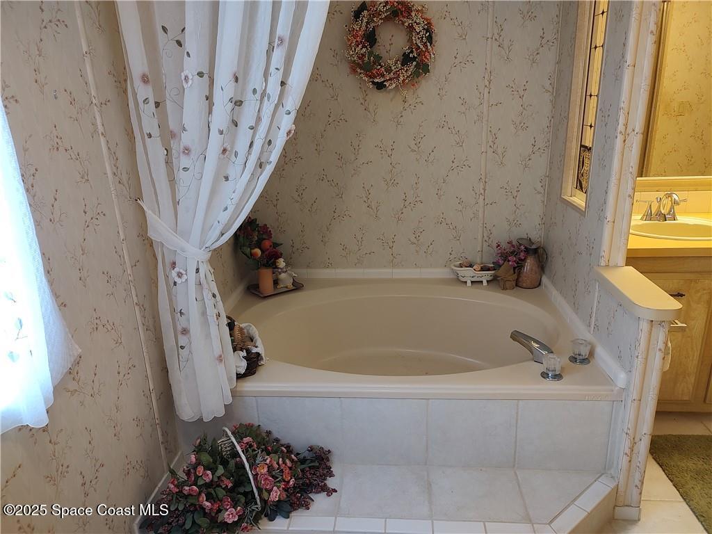 451 Papaya Circle, Barefoot Bay, FL 32976