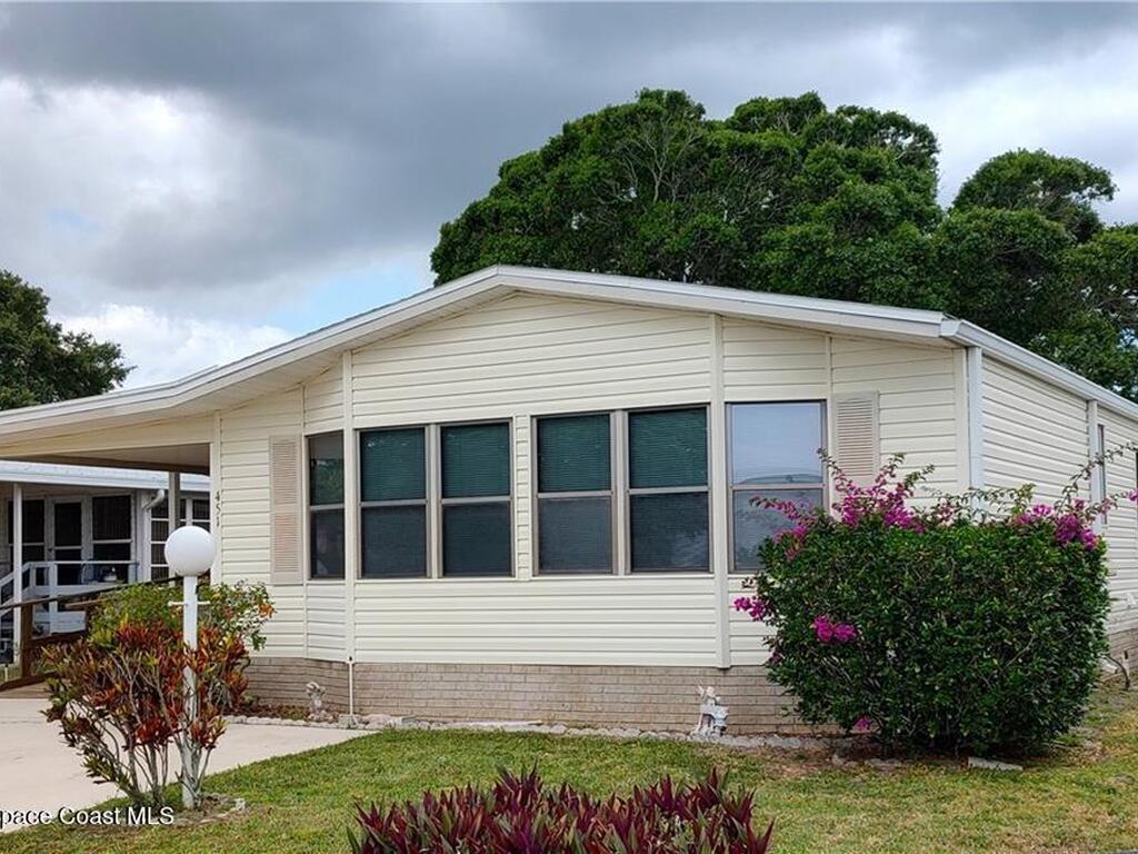 451 Papaya Circle, Barefoot Bay, FL 32976