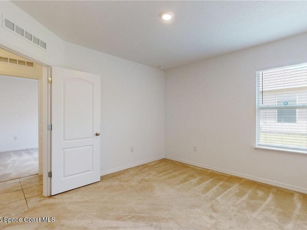 9036 103rd Avenue, Vero Beach, FL 32967