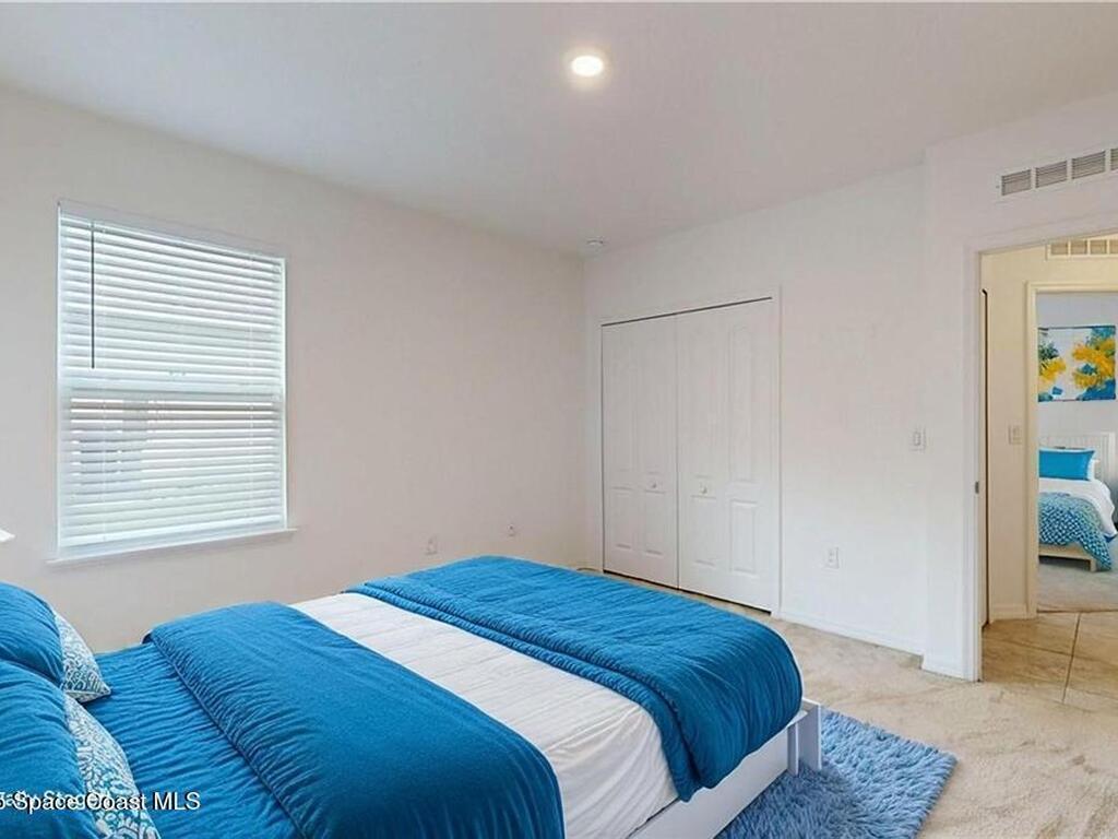 9036 103rd Avenue, Vero Beach, FL 32967