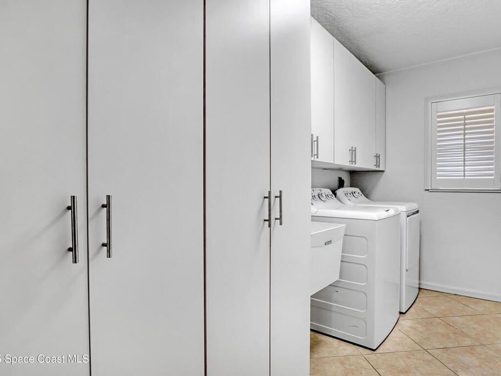 1850 James Circle, Titusville, FL 32780