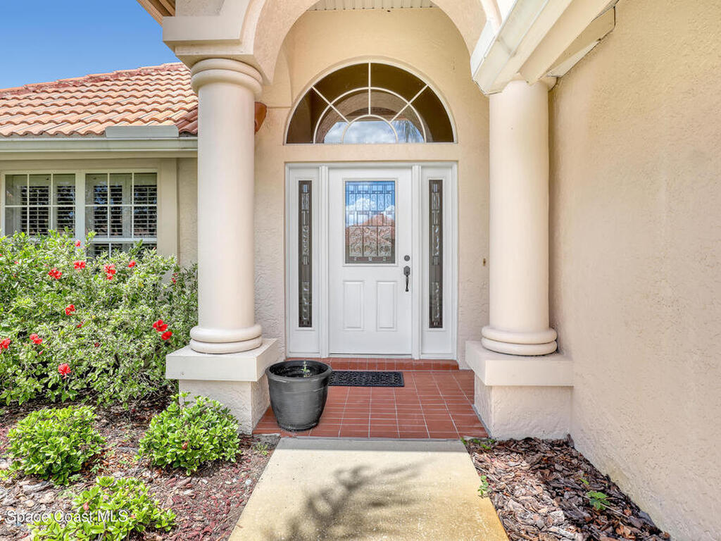 1850 James Circle, Titusville, FL 32780