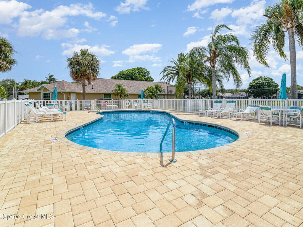 3844 Saint Armens Circle, Melbourne, FL 32934