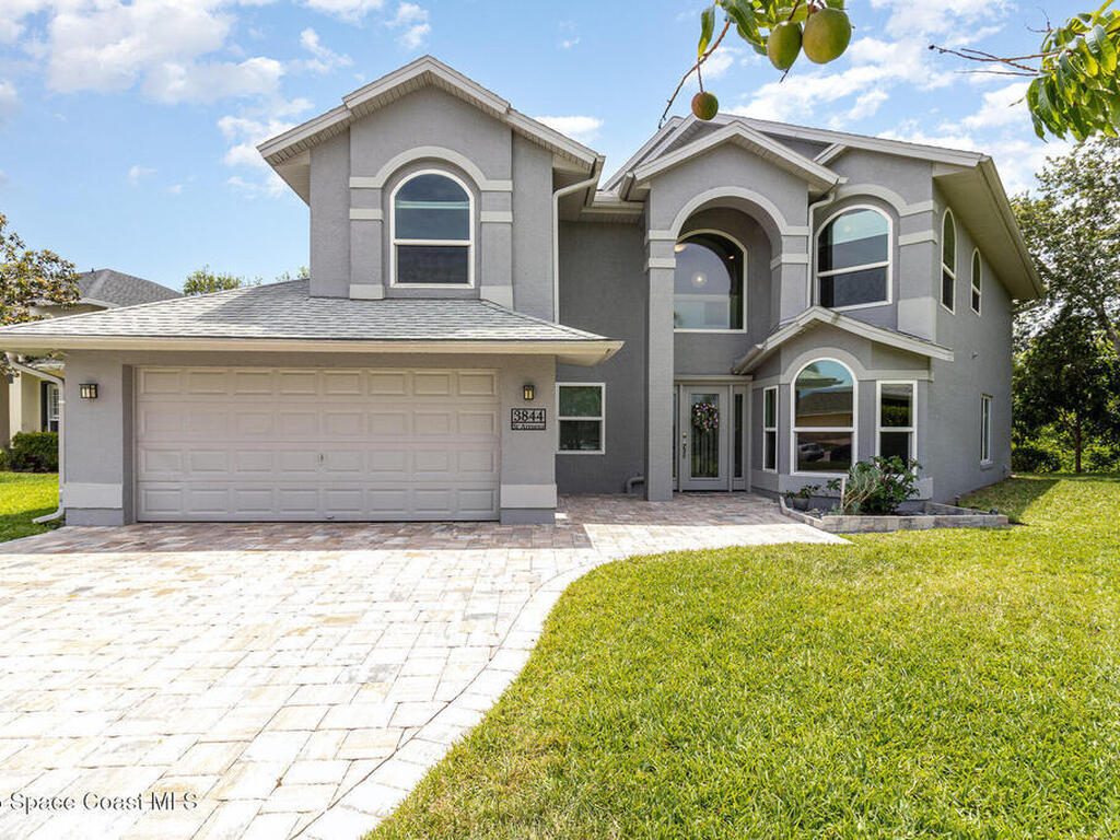 3844 Saint Armens Circle, Melbourne, FL 32934