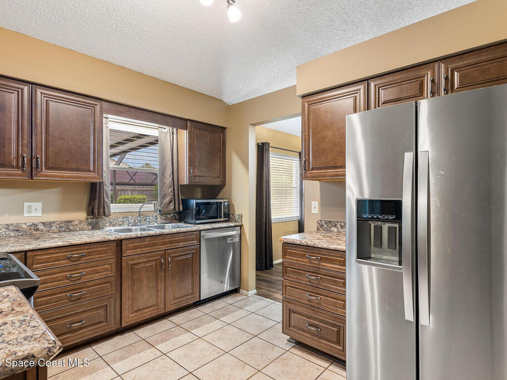 2642 Majestic Avenue, Melbourne, FL 32934