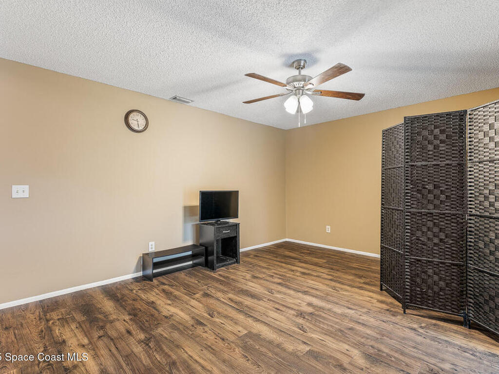 2642 Majestic Avenue, Melbourne, FL 32934