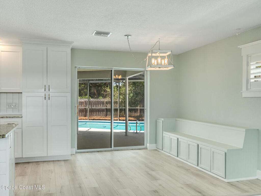 290 S Robert Way, Satellite Beach, FL 32937