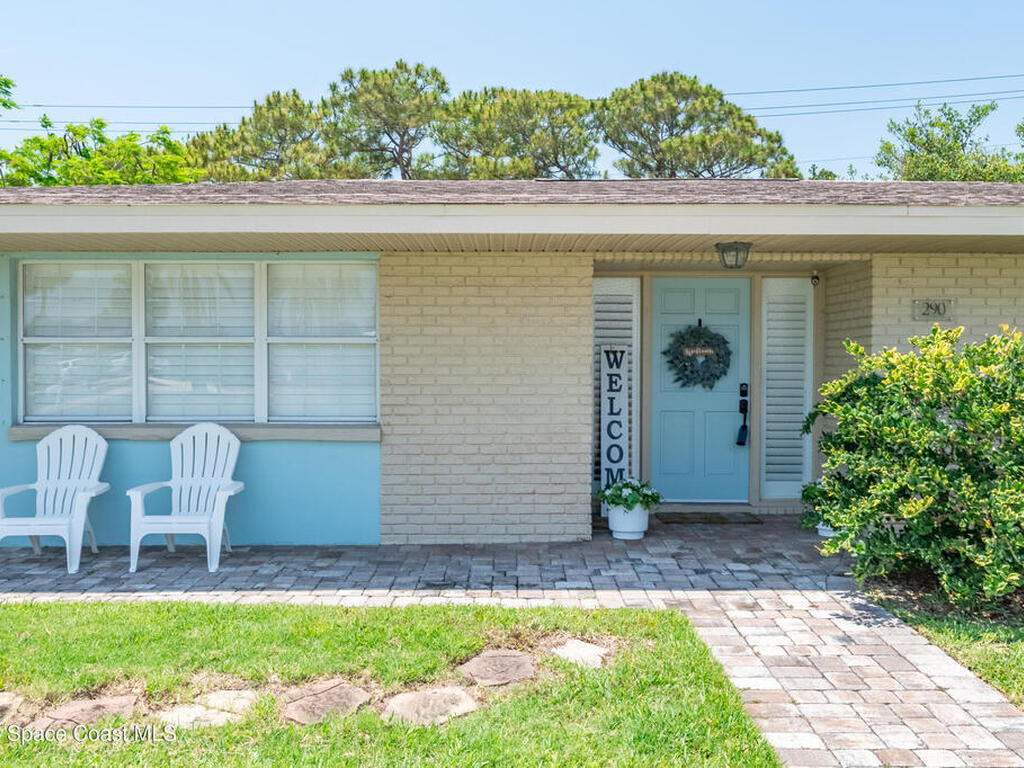 290 S Robert Way, Satellite Beach, FL 32937