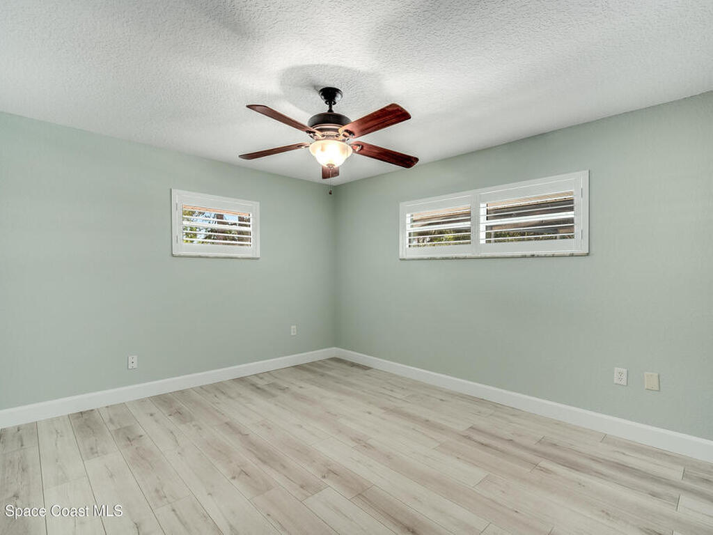 290 S Robert Way, Satellite Beach, FL 32937