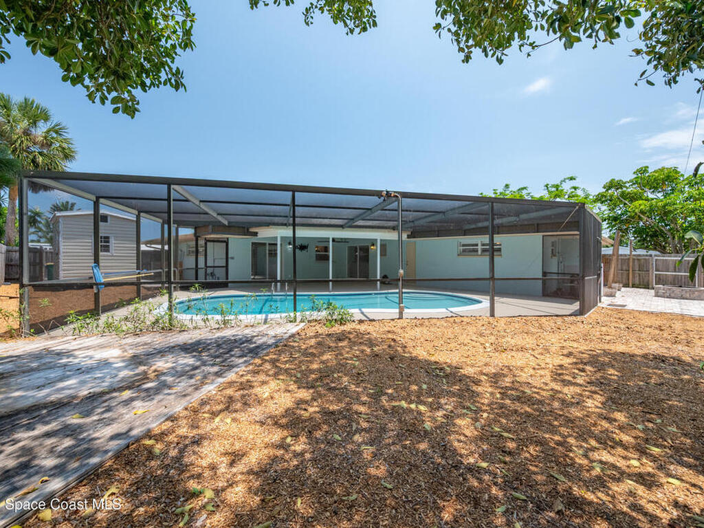 290 S Robert Way, Satellite Beach, FL 32937