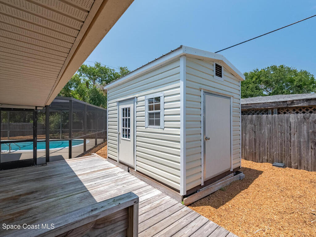 290 S Robert Way, Satellite Beach, FL 32937
