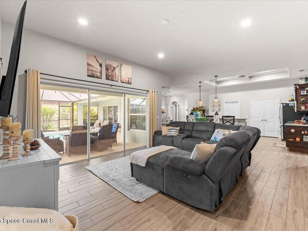 7268 Preserve Pointe Drive, Merritt Island, FL 32953