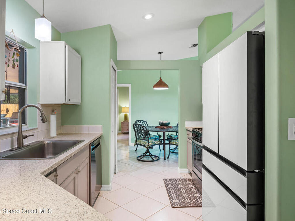 644 Sheridan Woods Drive, Melbourne, FL 32904