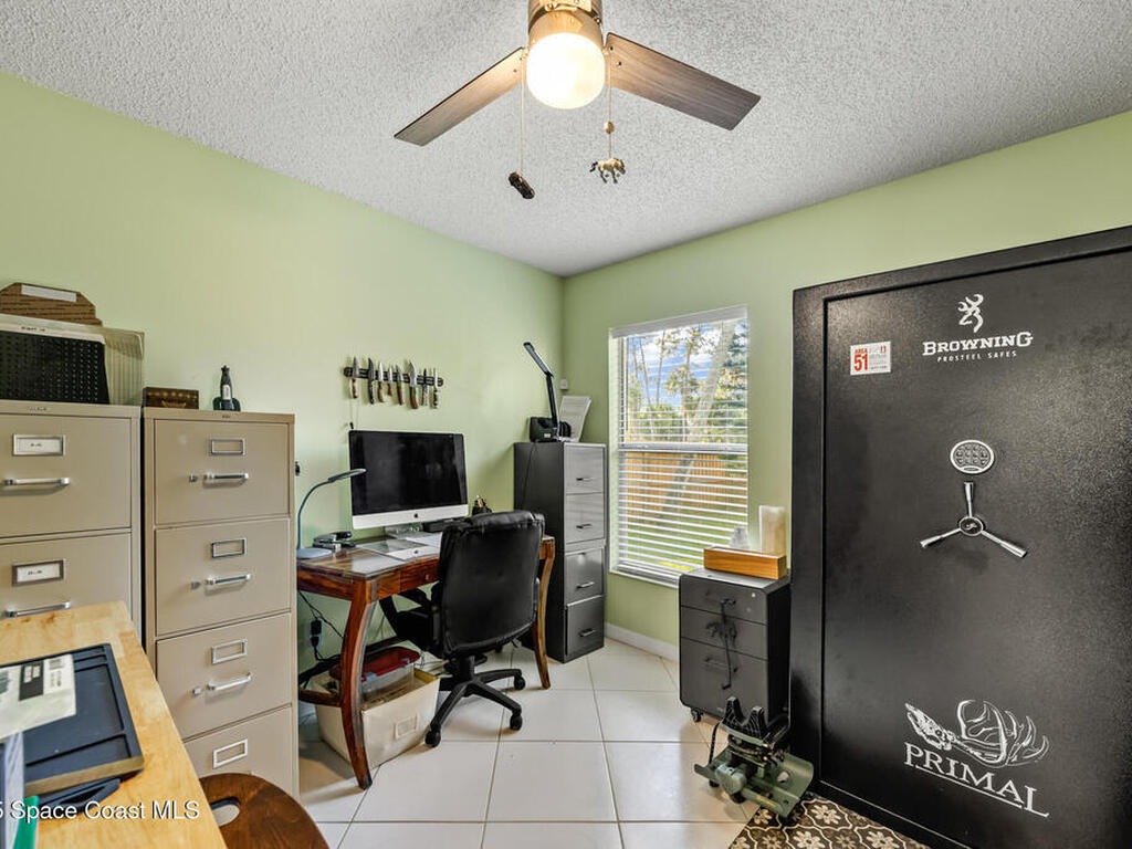 644 Sheridan Woods Drive, Melbourne, FL 32904