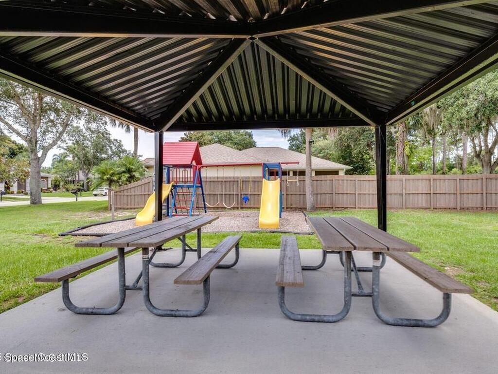 644 Sheridan Woods Drive, Melbourne, FL 32904