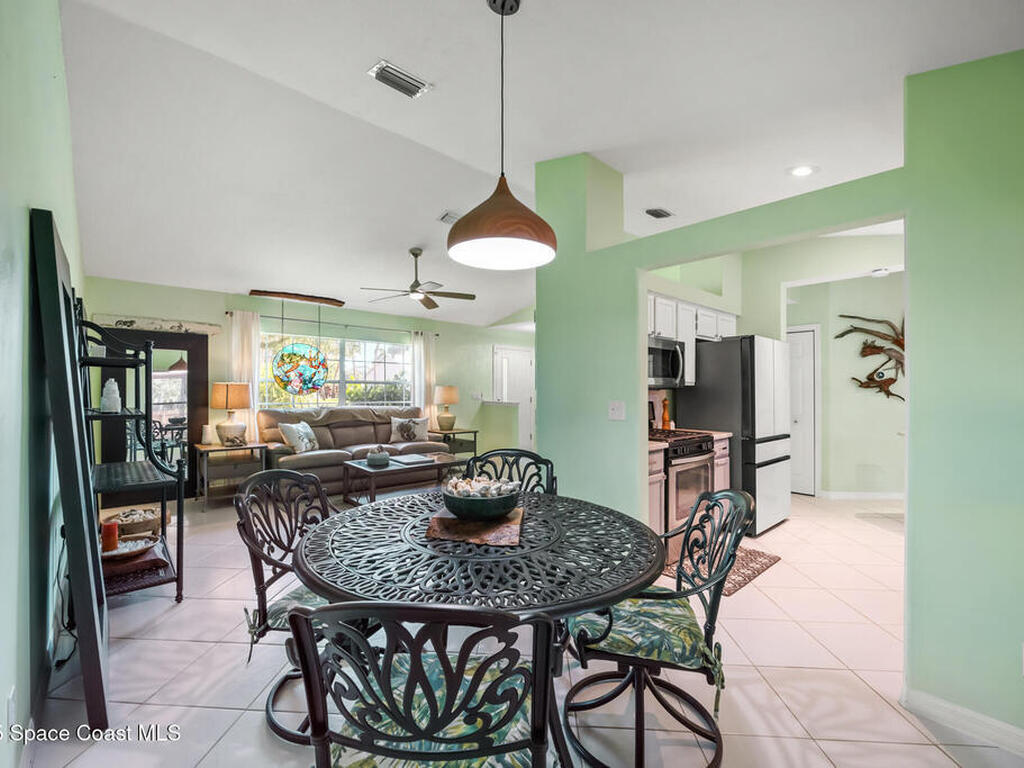 644 Sheridan Woods Drive, Melbourne, FL 32904