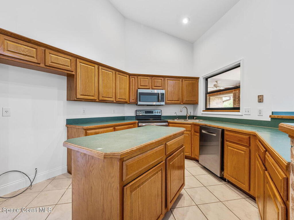 4206 Hield Road, Palm Bay, FL 32907