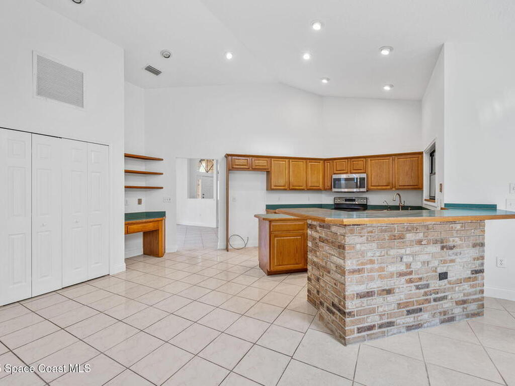 4206 Hield Road, Palm Bay, FL 32907