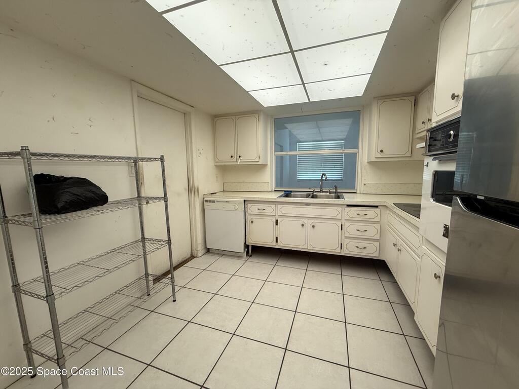 124 Bomarc Lane, Satellite Beach, FL 32937
