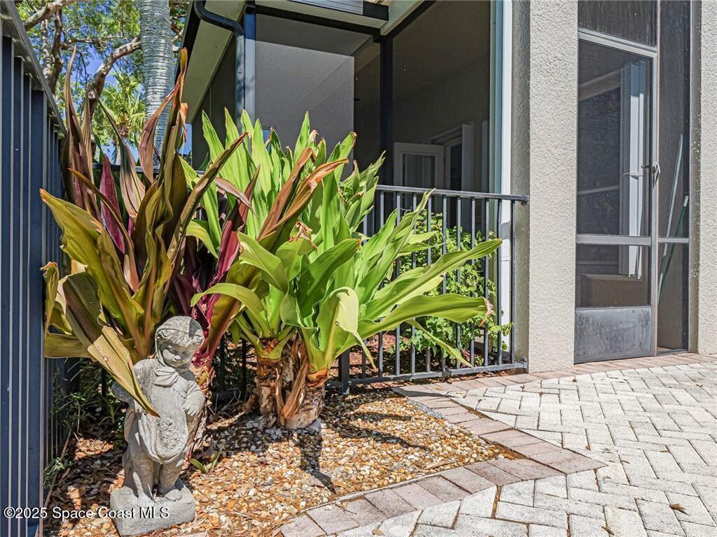 9325 E Maiden Court, Vero Beach, FL 32963