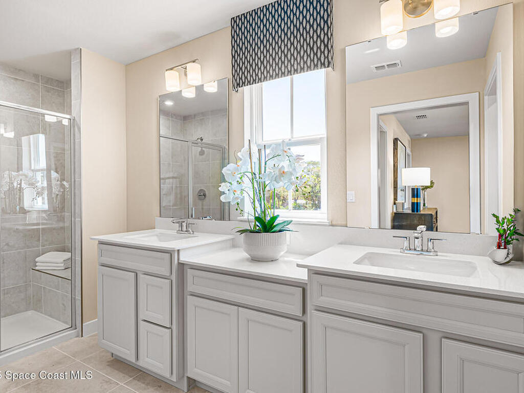1675 Kendall Pointe Place, Melbourne, FL 32935