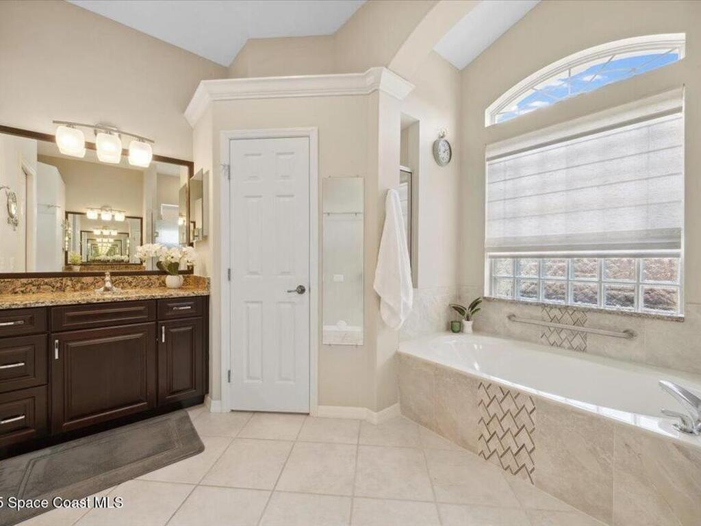 1019 Worthington Spring Drive, Melbourne, FL 32940