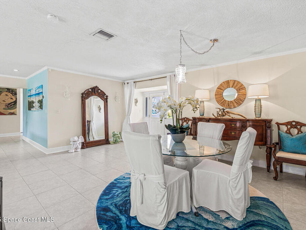 190 Harwood Avenue, Satellite Beach, FL 32937