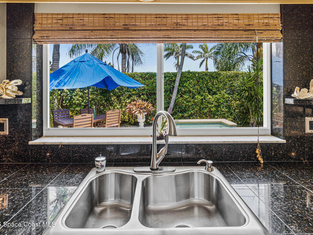 190 Harwood Avenue, Satellite Beach, FL 32937