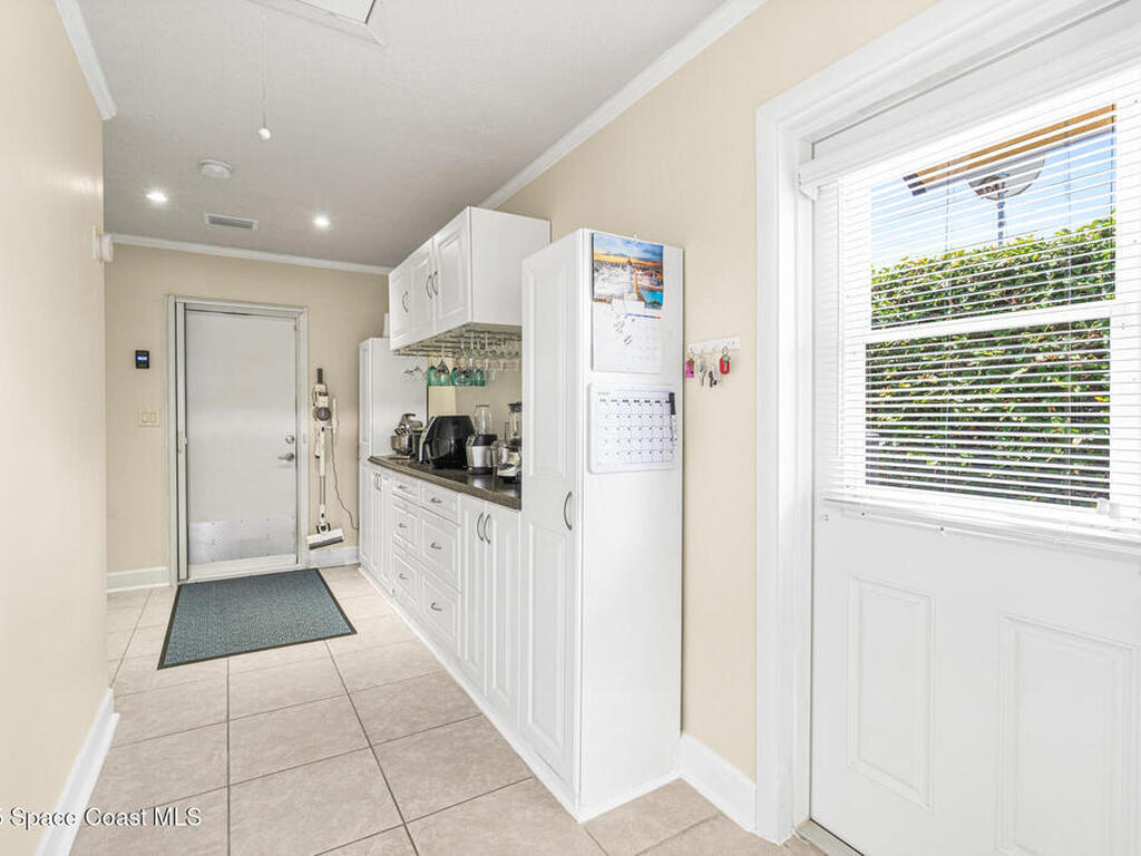 190 Harwood Avenue, Satellite Beach, FL 32937