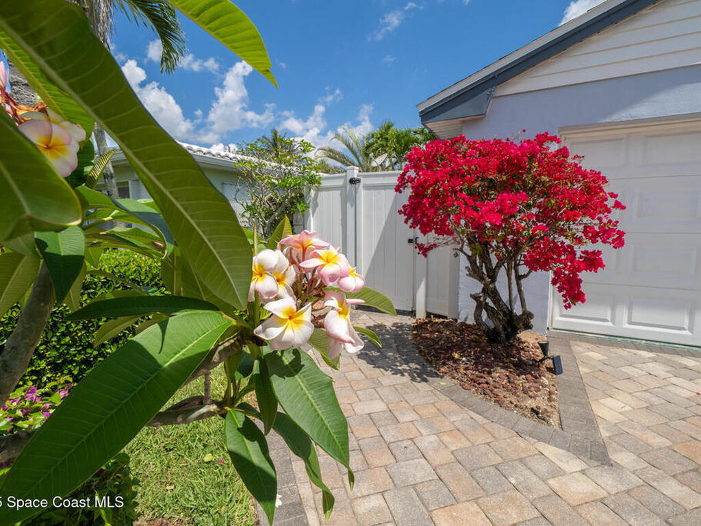 190 Harwood Avenue, Satellite Beach, FL 32937