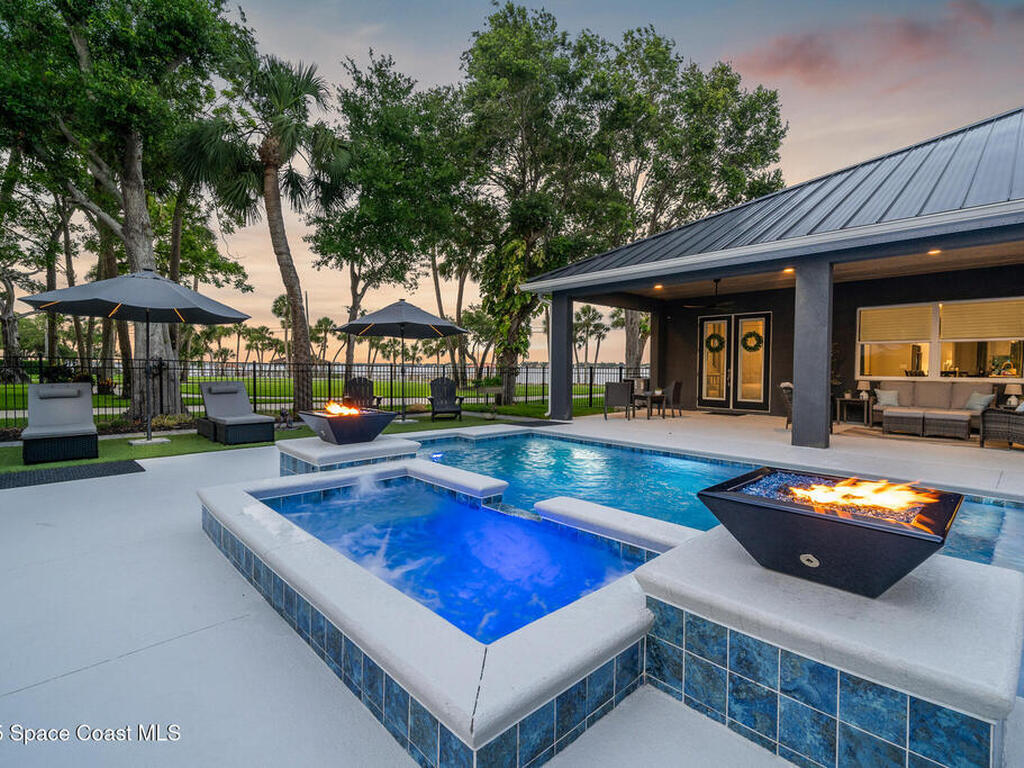 1825 Rockledge Drive, Rockledge, FL 32955