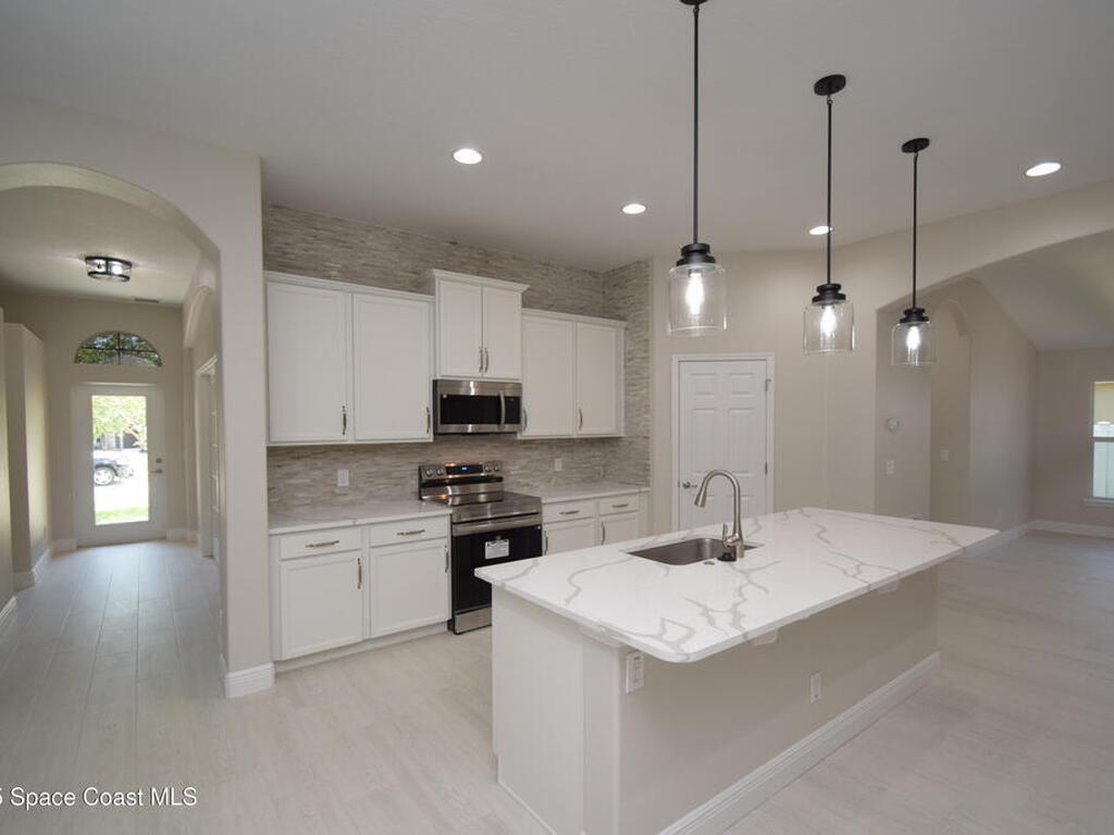2912 J Cobber Court, Melbourne, FL 32904