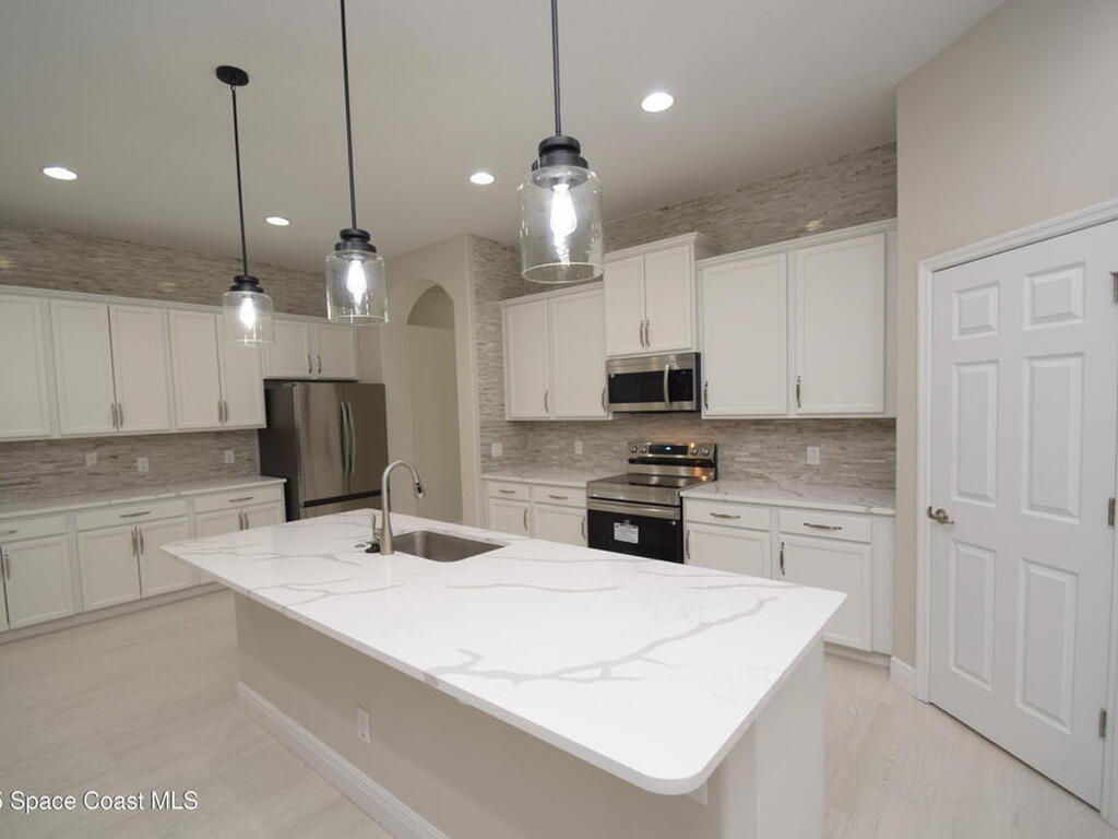 2912 J Cobber Court, Melbourne, FL 32904