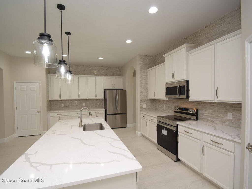 2912 J Cobber Court, Melbourne, FL 32904