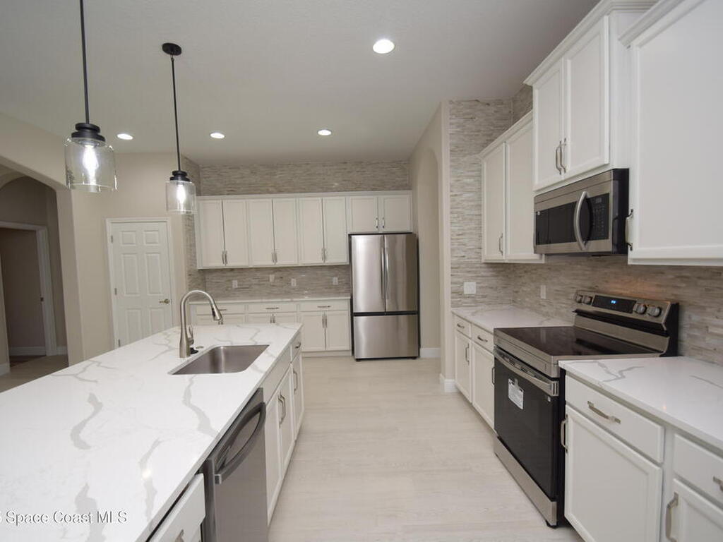 2912 J Cobber Court, Melbourne, FL 32904