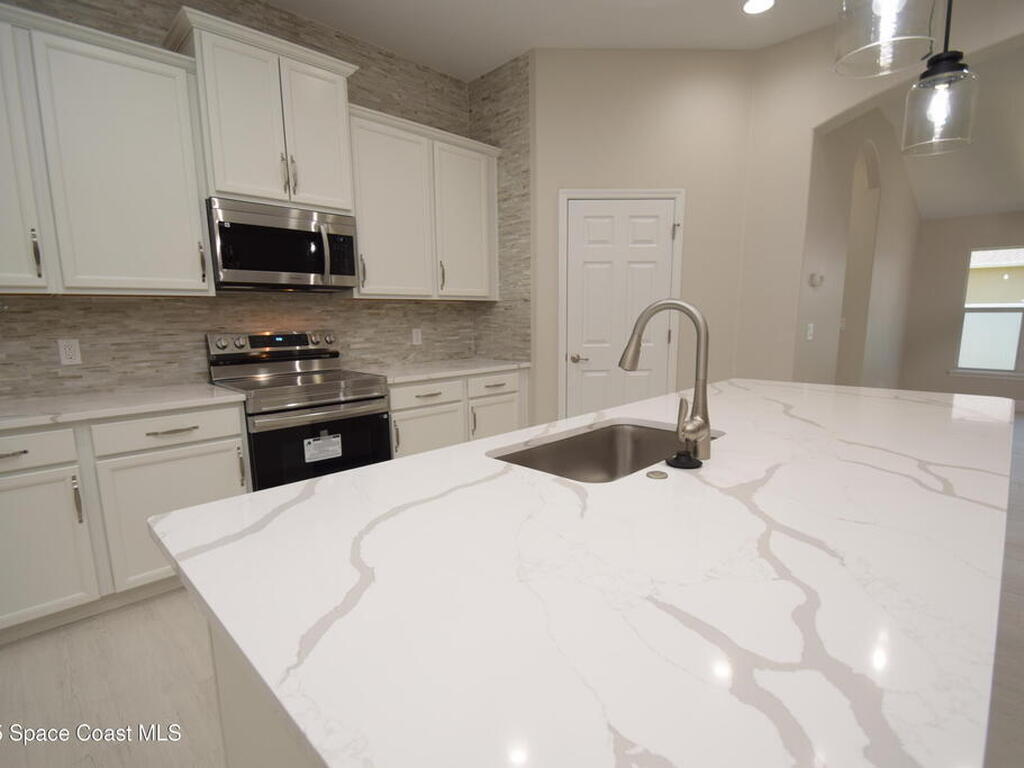 2912 J Cobber Court, Melbourne, FL 32904