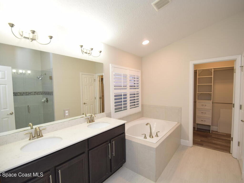 2912 J Cobber Court, Melbourne, FL 32904