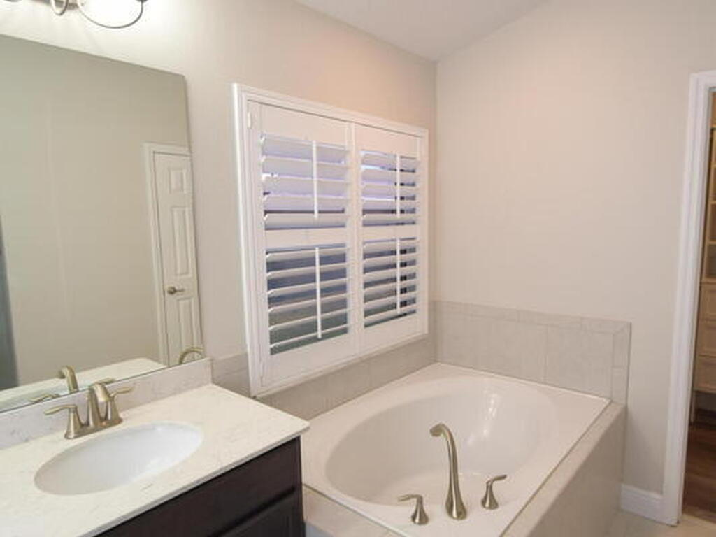 2912 J Cobber Court, Melbourne, FL 32904