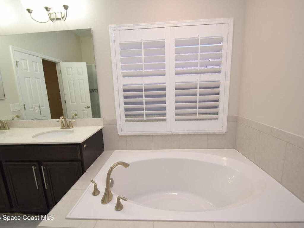2912 J Cobber Court, Melbourne, FL 32904