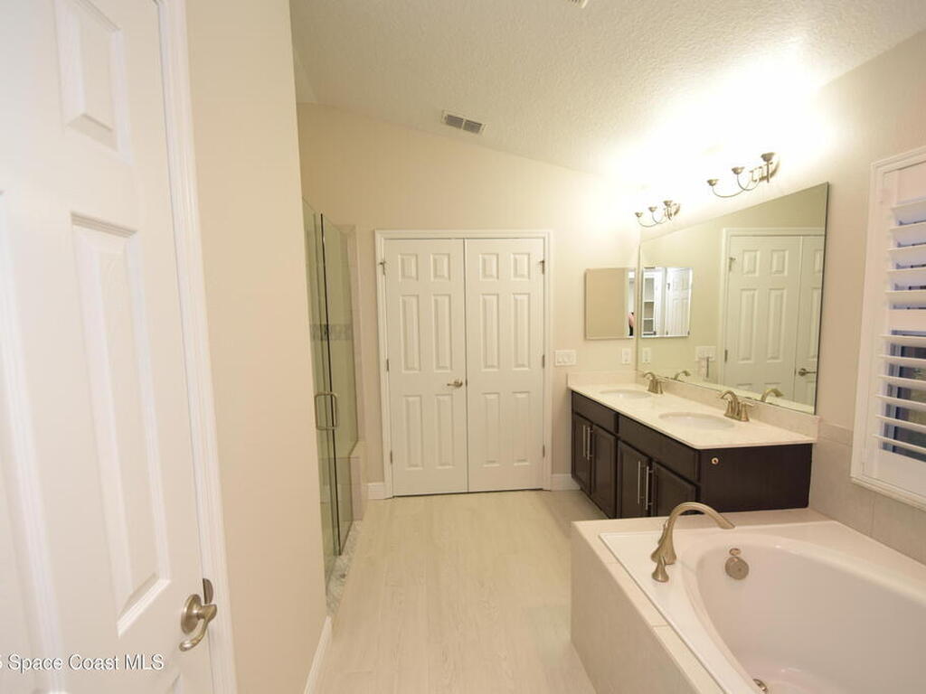 2912 J Cobber Court, Melbourne, FL 32904