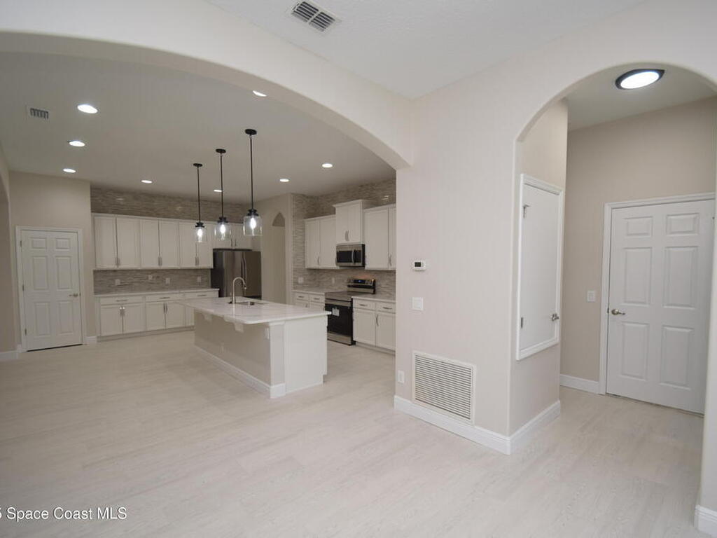 2912 J Cobber Court, Melbourne, FL 32904