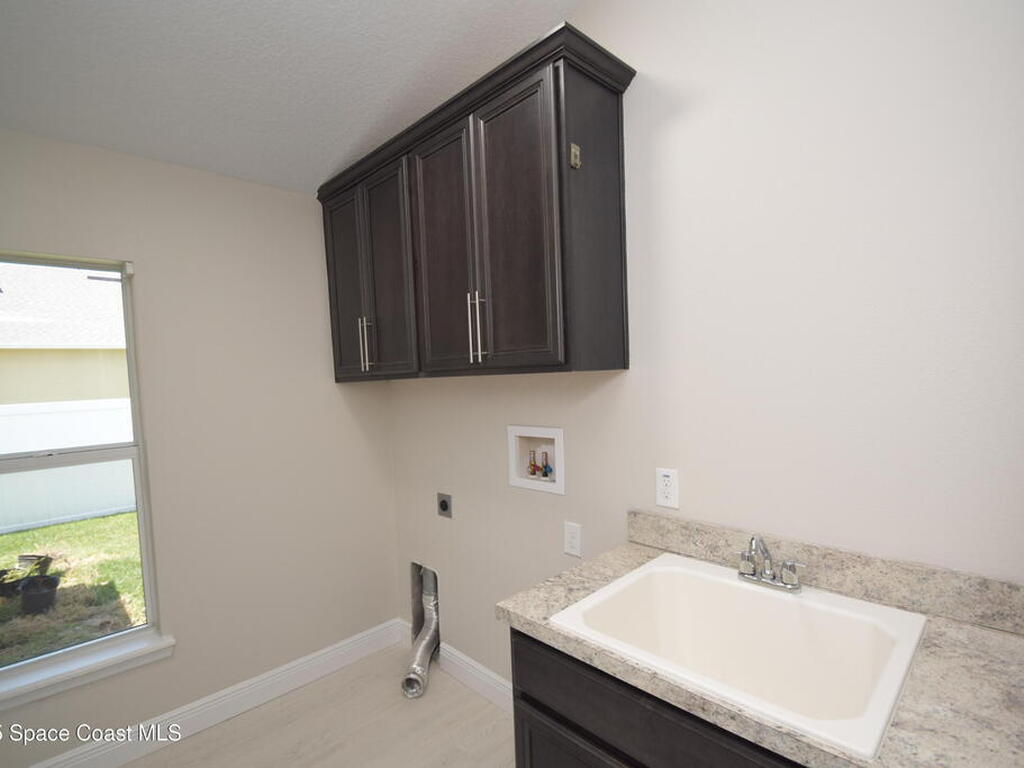 2912 J Cobber Court, Melbourne, FL 32904