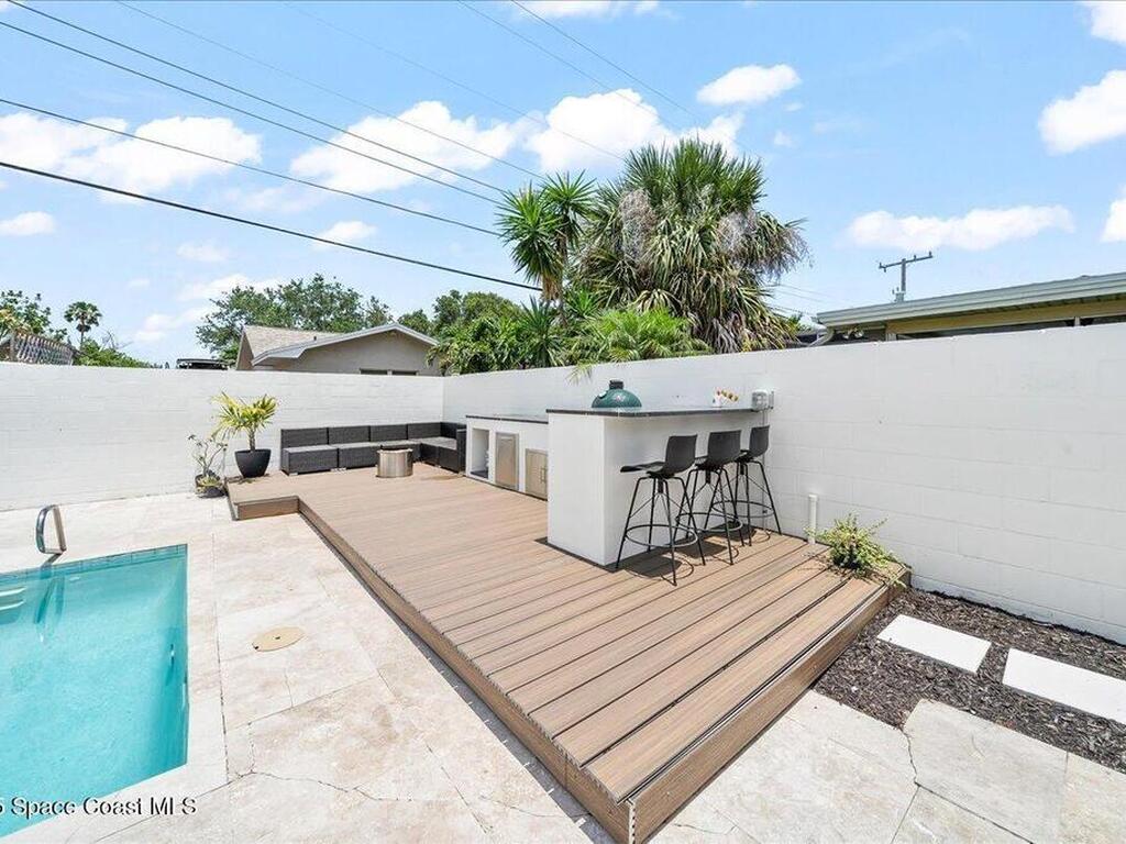 590 Sherwood Avenue, Satellite Beach, FL 32937