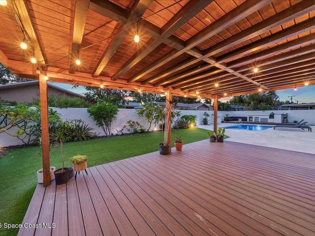 590 Sherwood Avenue, Satellite Beach, FL 32937