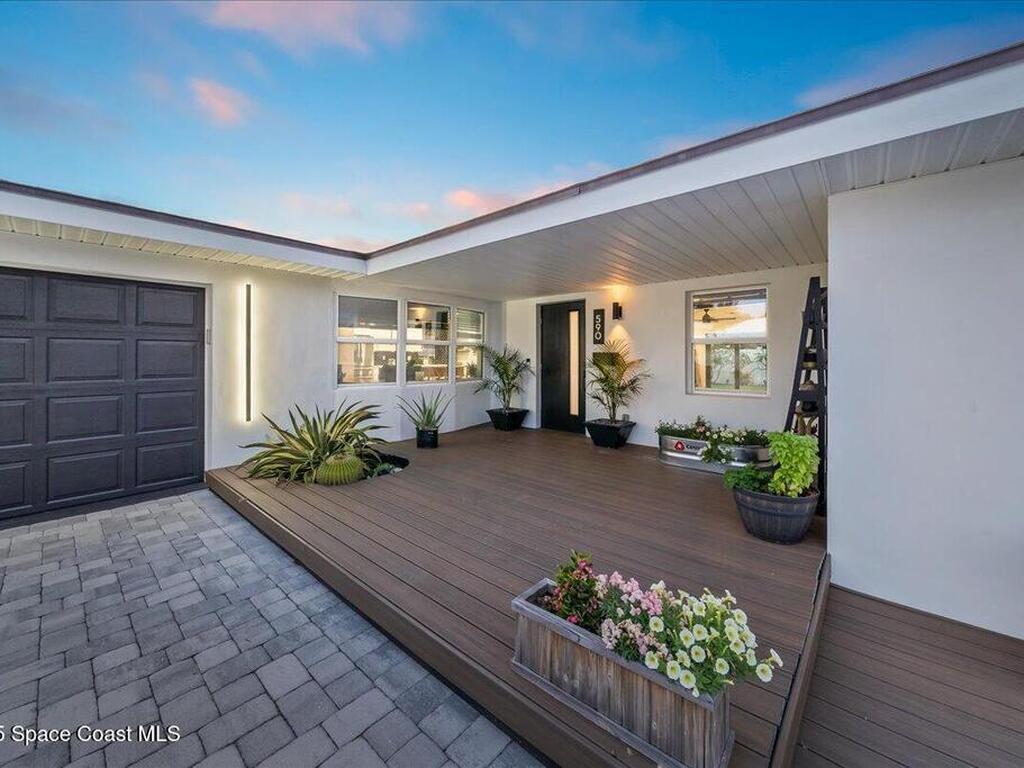 590 Sherwood Avenue, Satellite Beach, FL 32937