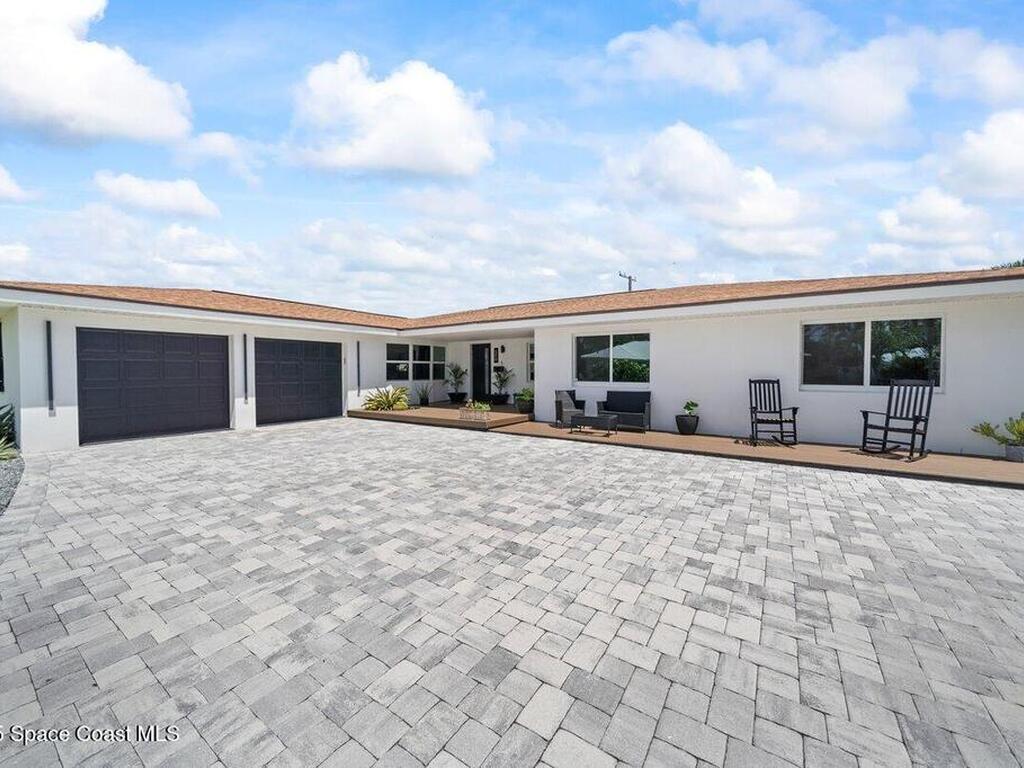 590 Sherwood Avenue, Satellite Beach, FL 32937